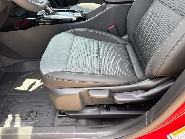 2026 Chevrolet Trax LT - Photo 19