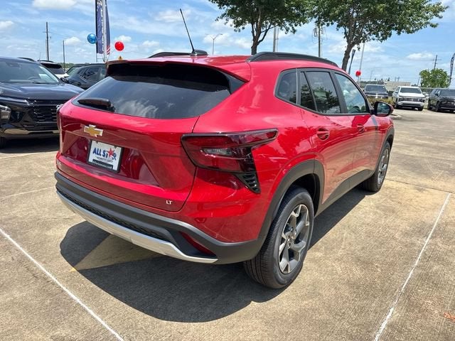 2026 Chevrolet Trax LT - Photo 8