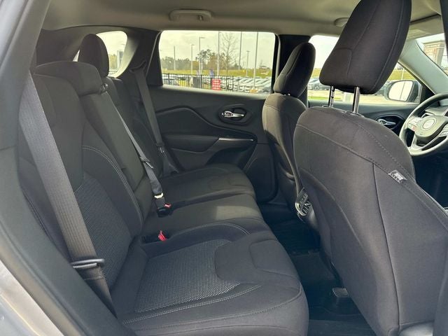 2021 Jeep Cherokee Latitude