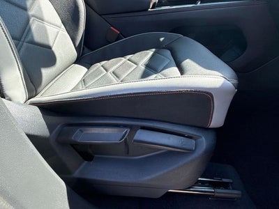 2024 Volkswagen Atlas 2.0T Peak Edition SE w/Technology