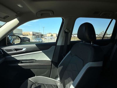 2024 Volkswagen Atlas 2.0T Peak Edition SE w/Technology