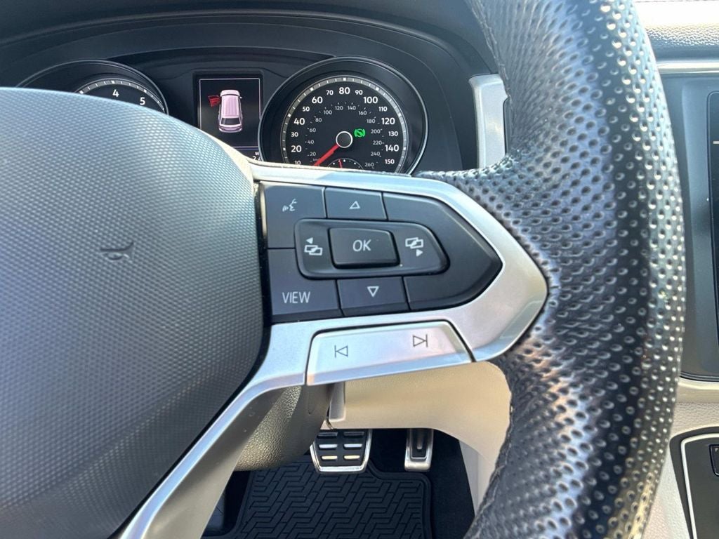 2021 Volkswagen Atlas 3.6L V6 SE w/Technology R-Line