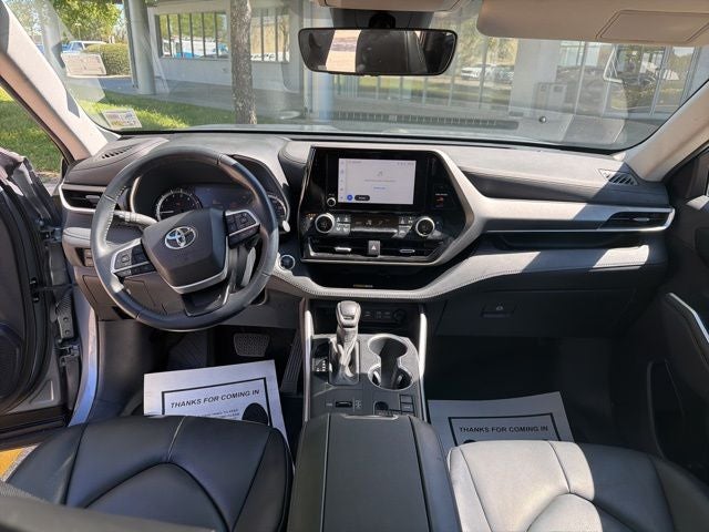 2023 Toyota Highlander XLE