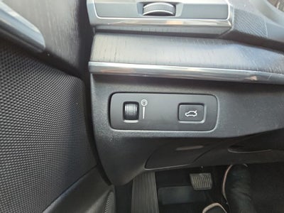 2020 Volvo XC90 T6 Momentum