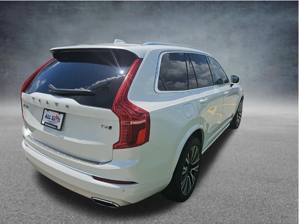 2020 Volvo XC90 T6 Momentum