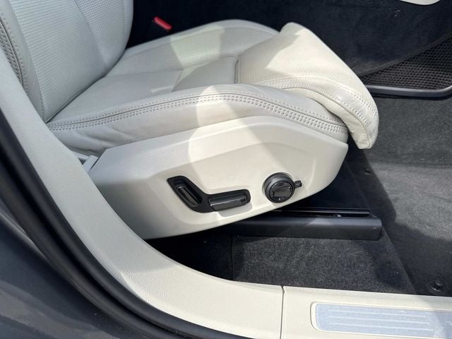 2021 Volvo XC60 T6 Inscription