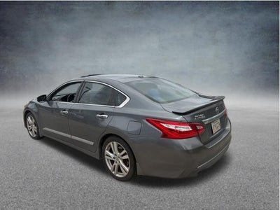 2017 Nissan Altima 2.5 SV