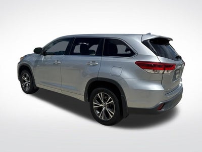 2017 Toyota Highlander LE