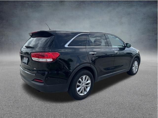 2016 Kia Sorento L