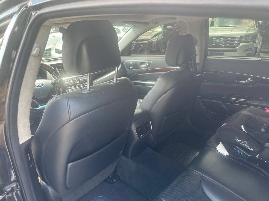 2015 Kia K900 Luxury