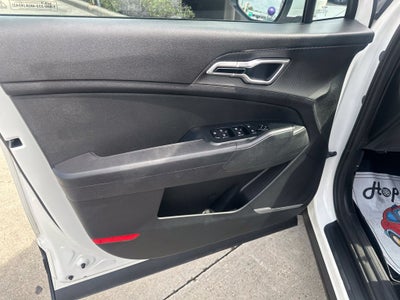 2023 Kia Sportage Hybrid LX