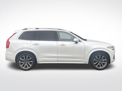 2019 Volvo XC90 T5 Momentum