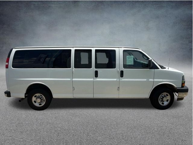 2020 Chevrolet Express 3500 LT Passenger