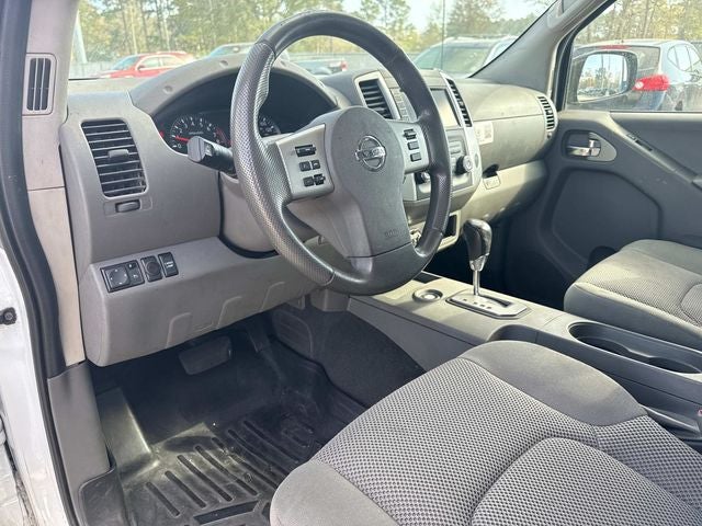 2020 Nissan Frontier SV