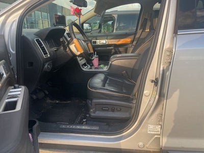 2010 Lincoln MKX Base