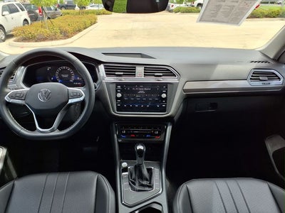 2023 Volkswagen Tiguan 2.0T SE