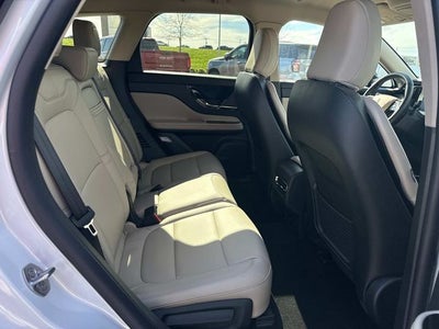 2025 Lincoln Corsair Premiere