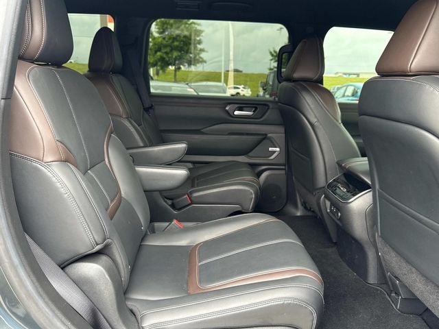 2025 Nissan Armada SL