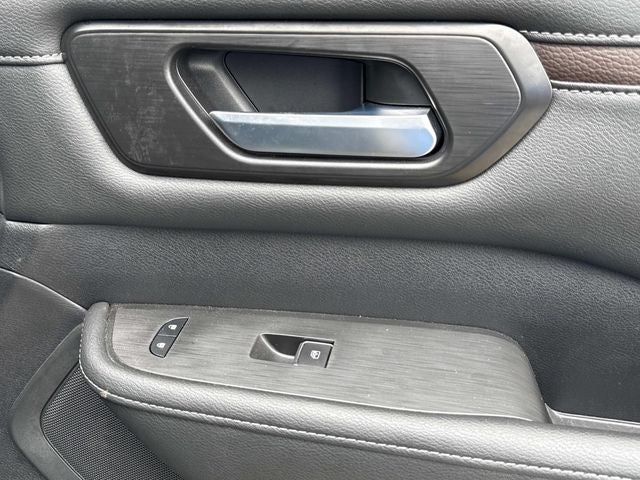 2025 Nissan Armada SL