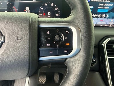2025 Nissan Armada SL