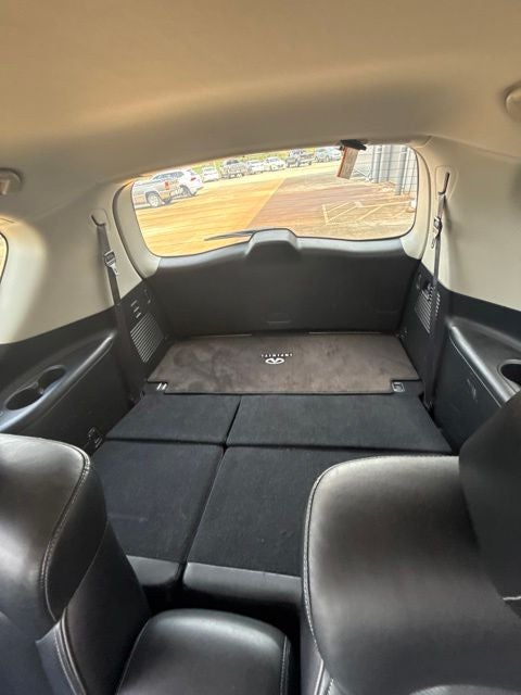 2015 INFINITI QX80 Base