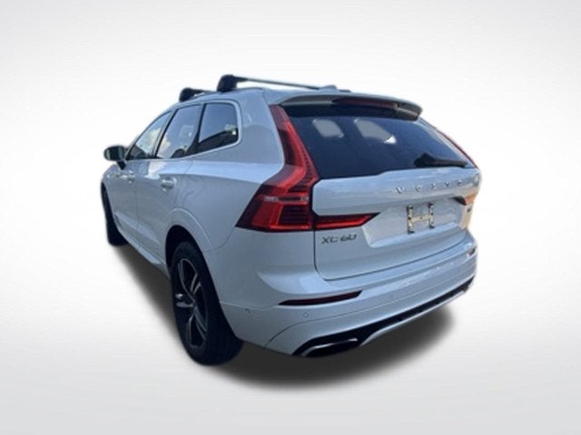 2019 Volvo XC60 Hybrid T8 R-Design