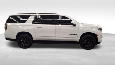 2024 Chevrolet Suburban RST