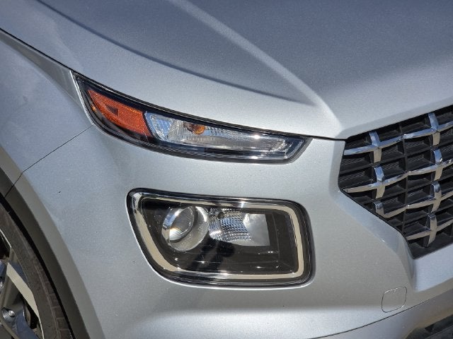 2022 Hyundai Venue SEL