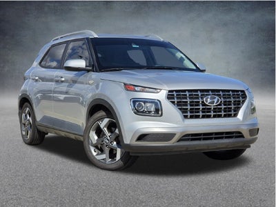 2022 Hyundai Venue SEL