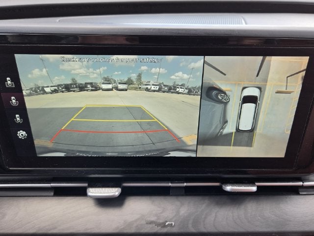 2022 Kia Carnival SX