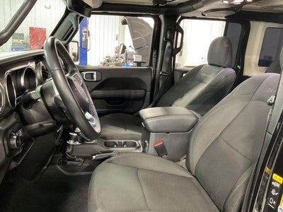 2022 Jeep Wrangler Unlimited Sahara 4x4