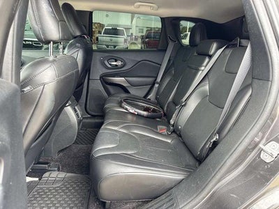 2019 Jeep Cherokee Limited FWD