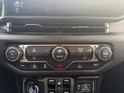 2025 Jeep Wrangler 4-Door Summit 4x4