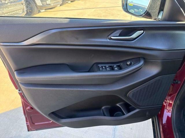 2025 Jeep Grand Cherokee L Altitude X 4x2