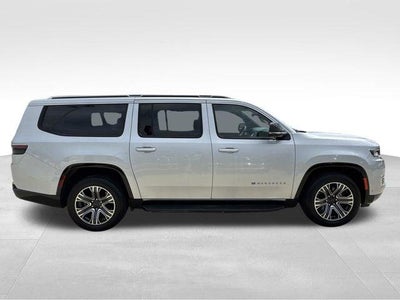 2024 Jeep Wagoneer L Series II 4x2
