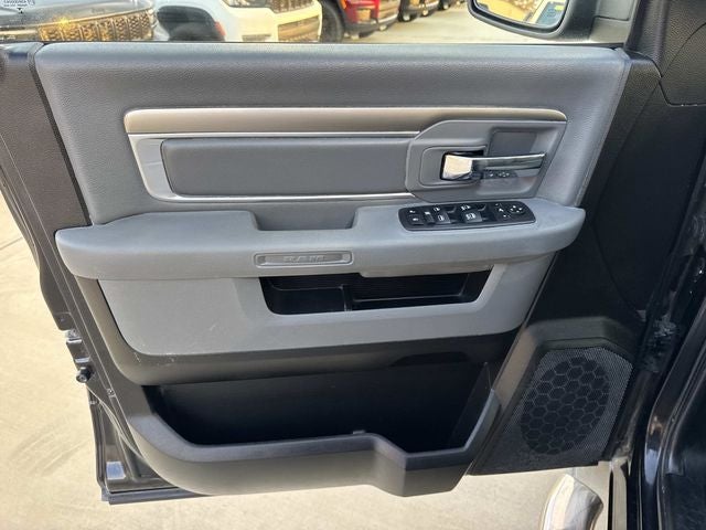 2019 RAM 1500 Classic Big Horn Crew Cab 4x4 6'4' Box