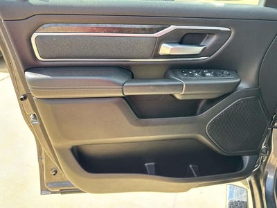 2022 RAM 1500 Big Horn Quad Cab 4x4 6'4' Box