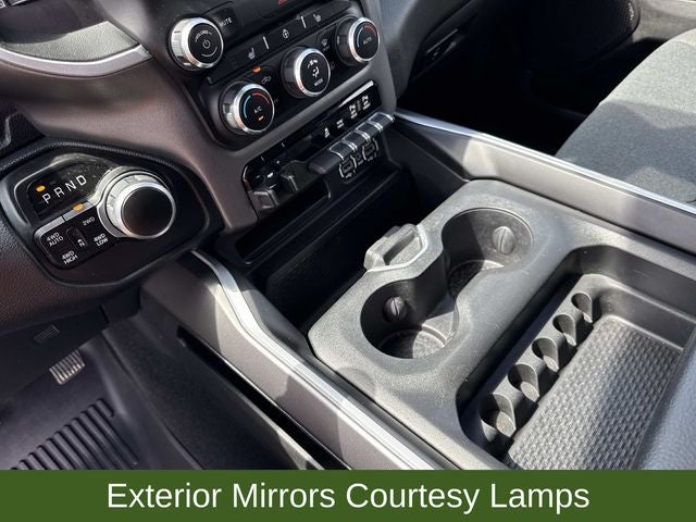 2022 RAM 1500 Big Horn Crew Cab 4x4 5'7' Box