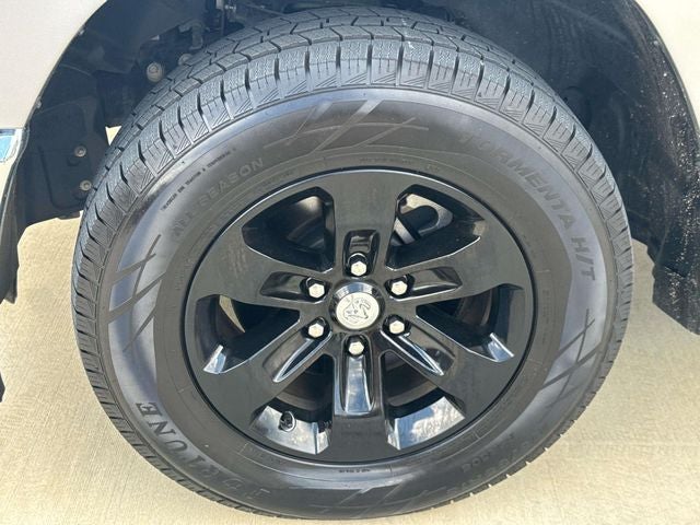 2024 RAM 1500 Laramie Crew Cab 4x4 5'7' Box