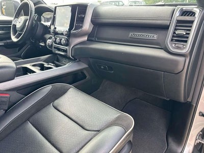 2024 RAM 1500 Laramie Crew Cab 4x4 5'7' Box