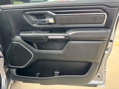 2024 RAM 1500 Laramie Crew Cab 4x4 5'7' Box