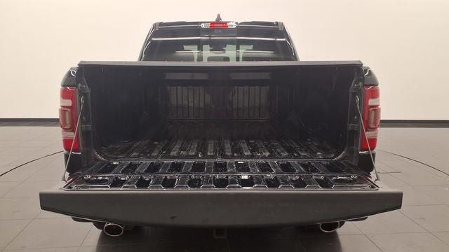 2020 RAM 1500 Laramie Crew Cab 4x4 5'7' Box