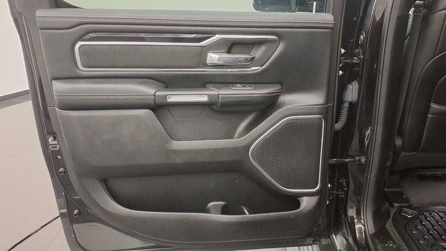 2020 RAM 1500 Laramie Crew Cab 4x4 5'7' Box