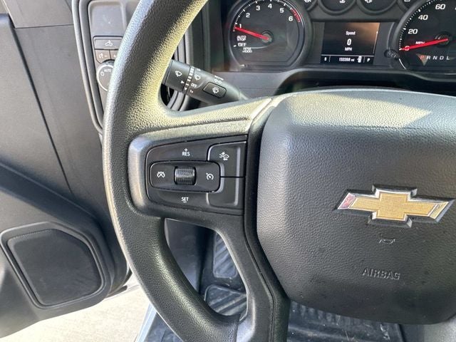 2022 Chevrolet Silverado 1500 2WD Crew Cab Short Bed Custom