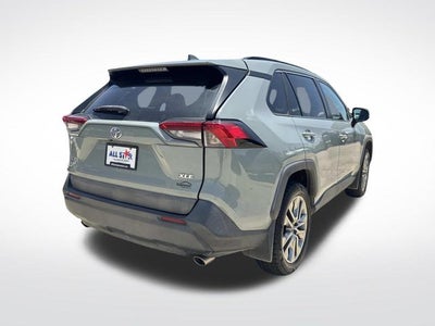 2019 Toyota RAV4 XLE Premium