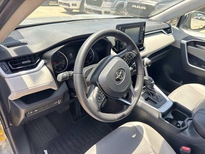 2019 Toyota RAV4 XLE Premium