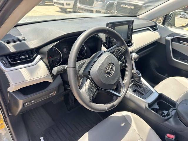 2019 Toyota RAV4 XLE Premium