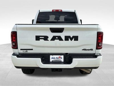 2025 RAM 2500 Big Horn Crew Cab 4x4 6'4' Box