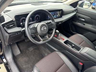 2025 Nissan Kicks SR FWD