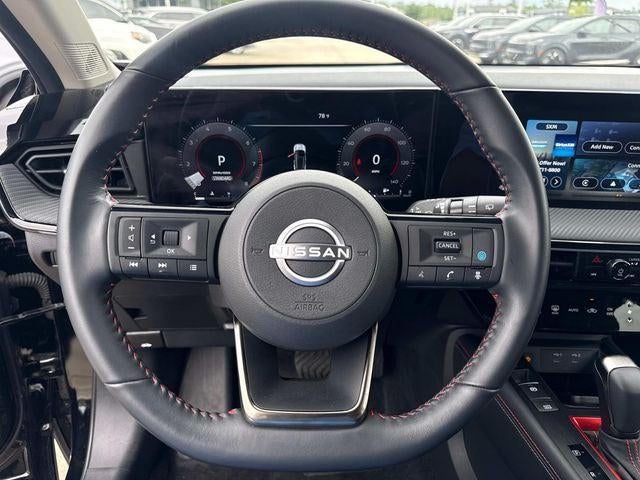 2025 Nissan Kicks SR FWD